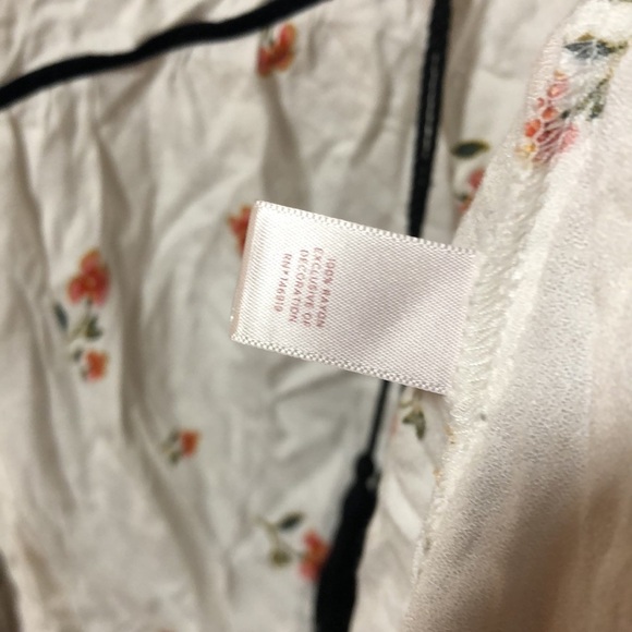 Lauren Conrad Floral Blouse - Picture 5 of 5